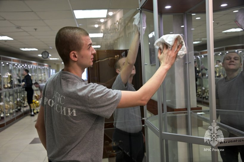 В Академии состоялся традиционный субботник